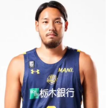 https://img.xtcg.cn/img/basketball/player/89756375ea4d28cc02198d41debbd9ab.png